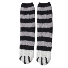 Load image into Gallery viewer, Cat paw winter socks