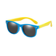 Load image into Gallery viewer, Flexible and polarized children's sunglasses
